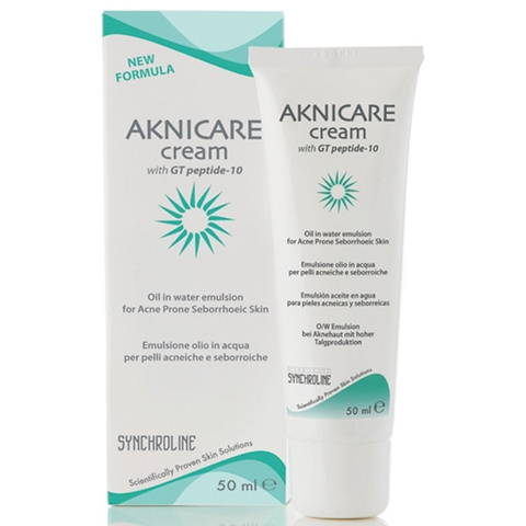 AKNICARE CREAM / KEM TRỊ MỤN KIỂM SOÁT NHỜN