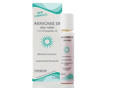 AKNICARE SKIN ROLLER / GEL TRỊ MỤN DẠNG LĂN