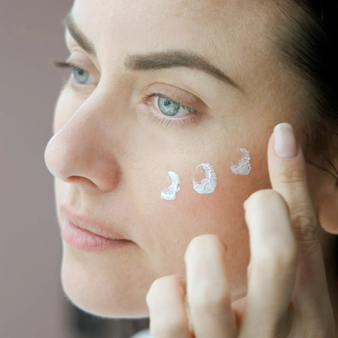 Bioelements SPF 50 Facescreen – Kem chống nắng phổ rộng SPF 50 dưỡng ẩm và hỗ trợ chống lão hóa