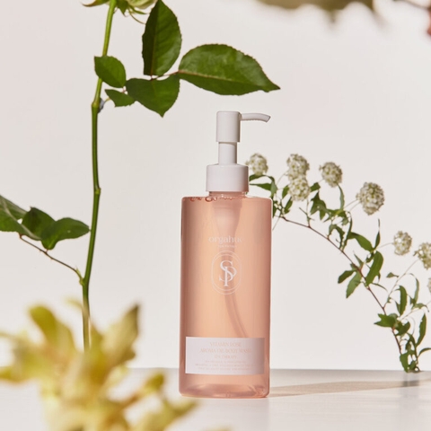 ORGAHUE VITAMIN ROSE AROMA OIL BODY WASH / SỮA TẮM TINH DẦU