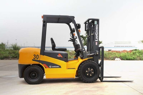 Xe nâng 3 tấn Liugong CPCD30