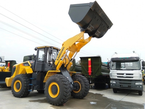 XÚC LẬT 855H GẦU 3,7m3