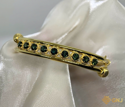 Lắc tay vàng đính đá sapphire xanh tự nhiên