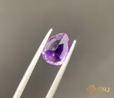 Amethyst Tự Nhiên Tím Nhạt 1.6ct - Facet - GNJ