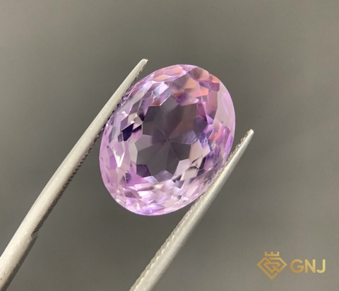 Amethyst Tự Nhiên Tím 10.7ct - Facet - GNJ