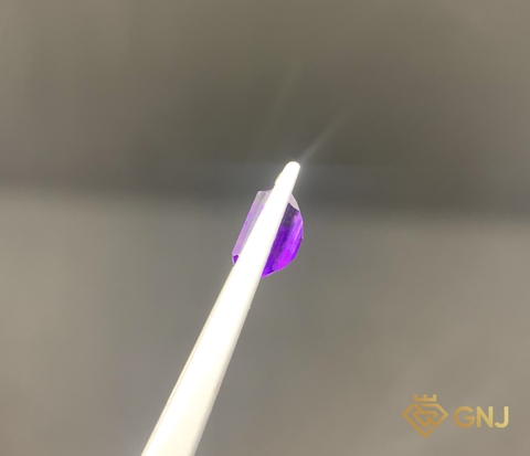 Amethyst Tự Nhiên Tím Nhạt 2.2ct - Facet - GNJ