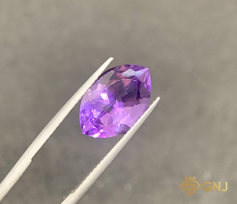 Đá Amethyst Tự Nhiên 5.4ct — Facet - GNJ