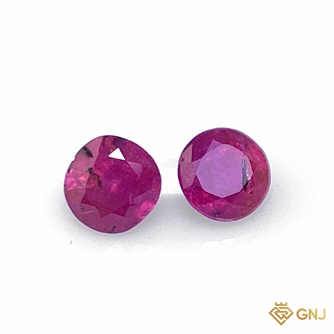 Cặp đá ruby tự nhiên 0,71ct (2 viên) - GNJ