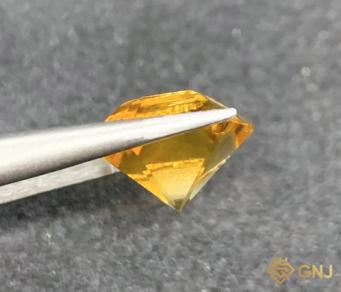 Đá Citrine Tự Nhiên Lục Yên 5.4ct — Facet - GNJ