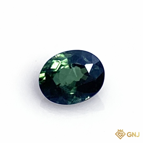 Đá sapphire xanh lá tự nhiên 0,88ct - GNJ