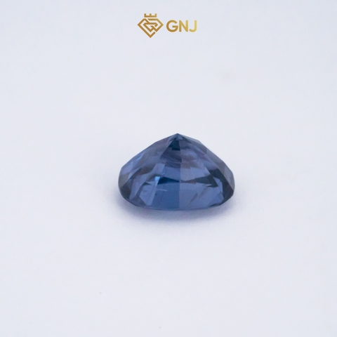 Viên đá spinel Xanh tự nhiên