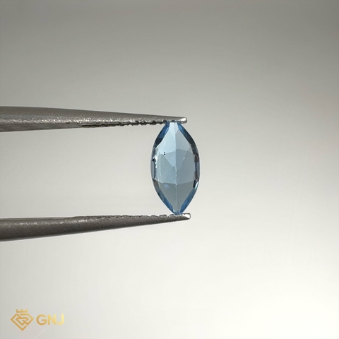 Đá Topaz Xanh Tự Nhiên Xanh Dương 0.7ct - GNJ