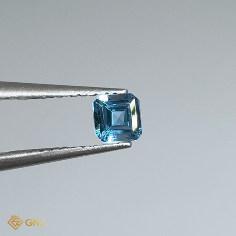 Đá Topaz Xanh Tự Nhiên Xanh Dương 0.5ct - GNJ