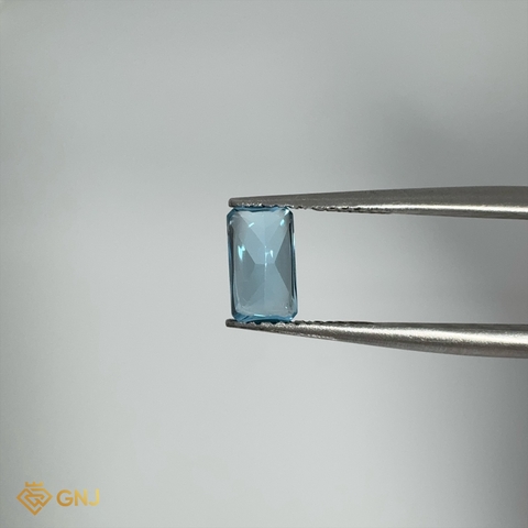 Đá Topaz Xanh Tự Nhiên 0.75ct — 6.9x4.0mm - GNJ