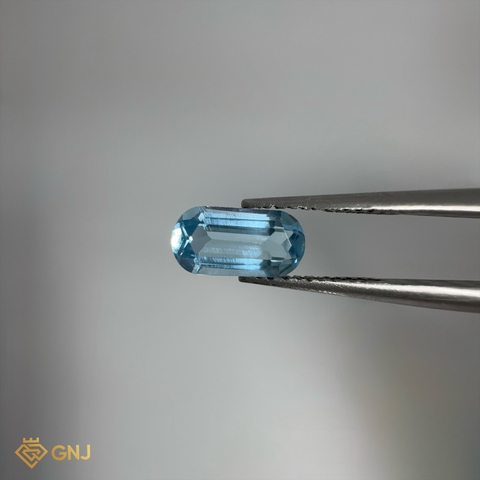 Đá Topaz Xanh Tự Nhiên 0.95ct — 7.9x4.0mm - GNJ