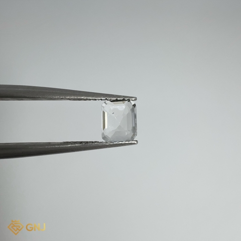 Đá Topaz Tự Nhiên Trắng 0.95ct - GNJ