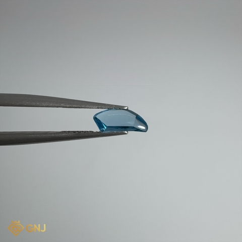 Đá Topaz Xanh Tự Nhiên Xanh Dương 0.45ct - GNJ