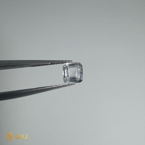 Đá Topaz Tự Nhiên Trắng 0.8ct - GNJ