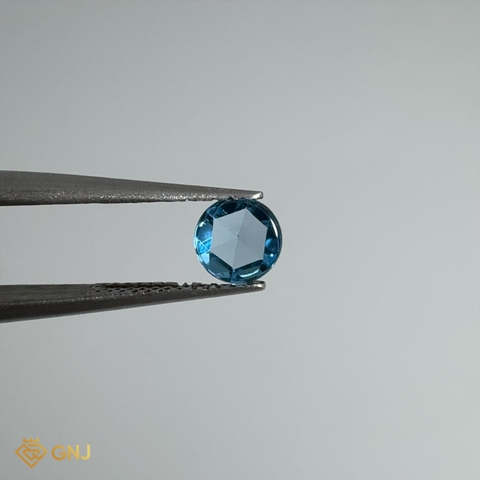 Đá Topaz Xanh Tự Nhiên 0.6ct — 5.1x5.1mm - GNJ