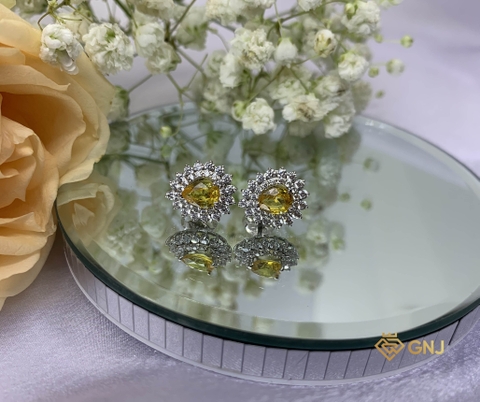 Hoa tai vàng 10k đính đá sapphire vàng thiên nhiên