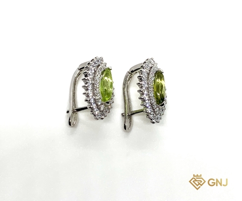 Hoa tai vàng trắng 10k đính đá Peridot