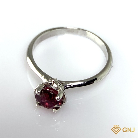 Nhẫn Bạc Xi Vàng Trắng Đính Đá Garnet Tự Nhiên - GNJ