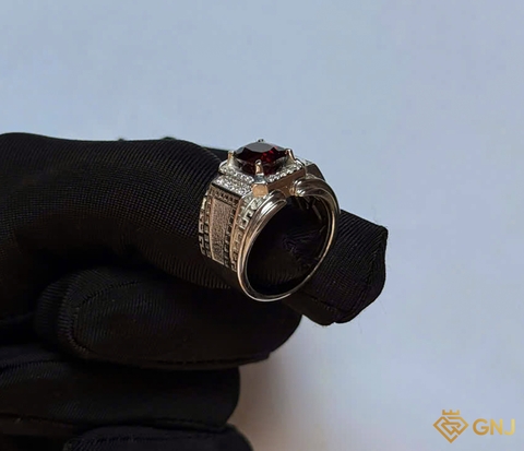Nhẫn bạc xi vàng trắng đính đá Garnet tự nhiên