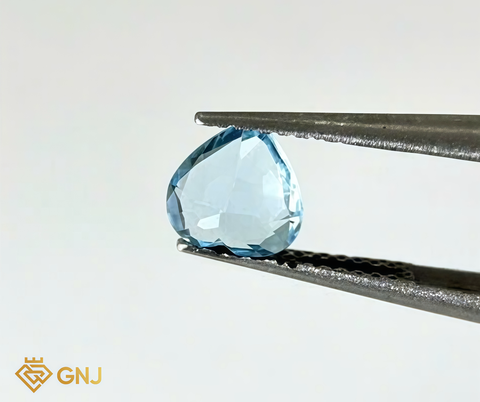 Đá Topaz Xanh Tự Nhiên Xanh Dương 0.8ct - GNJ