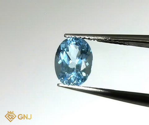 Đá Topaz Xanh Tự Nhiên 1.65ct — 8.0x6.0mm - GNJ