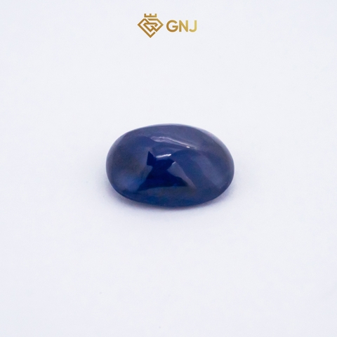 Viên đá sapphire tự nhiên