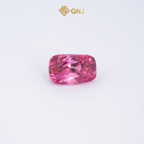 Viên đá spinel Hồng tự nhiên Lục Yên