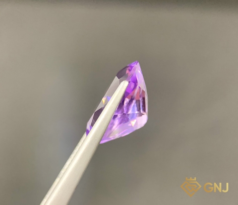 Đá Amethyst Tự Nhiên Lục Yên 7.2ct — Facet - GNJ