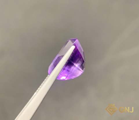 Đá Amethyst Tự Nhiên 10.30ct — Facet - GNJ