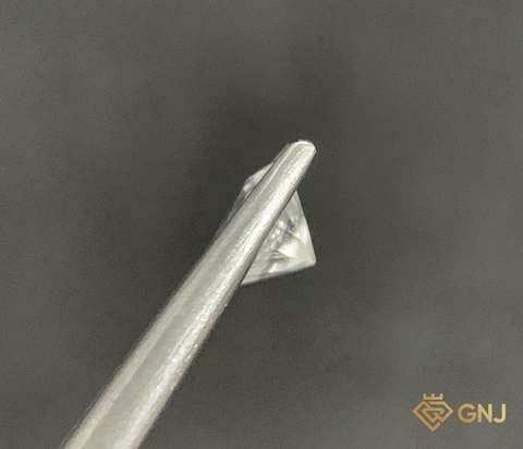 Đá Topaz Trắng Tự Nhiên 0.92ct - GNJ