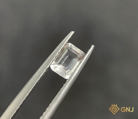 Đá Topaz Tự Nhiên Trắng 1ct - GNJ