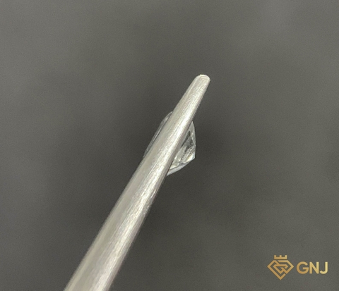Đá Topaz Tự Nhiên Trắng 0.9ct - GNJ