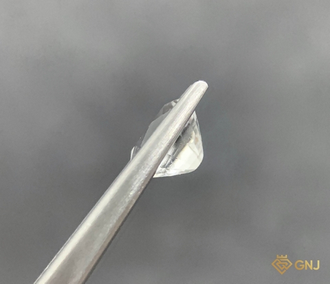 Đá Topaz Tự Nhiên Trắng 1.3ct - GNJ