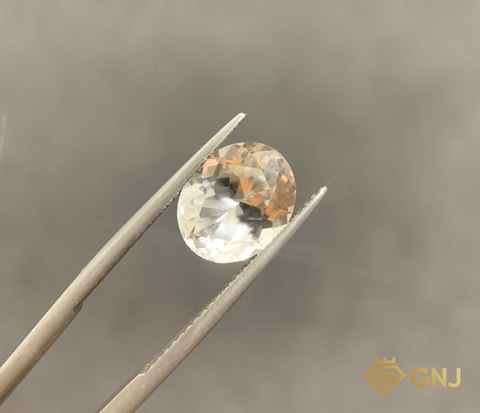 Đá Topaz Trắng Tự Nhiên 4.3ct - GNJ