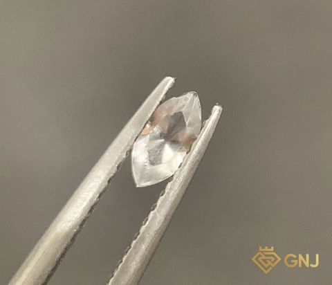 Đá Topaz Trắng Tự Nhiên 0.2ct - GNJ