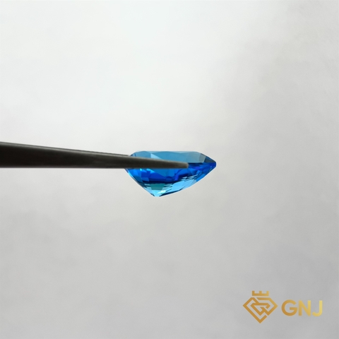 Đá Topaz Xanh Tự Nhiên 12.95ct - GNJ