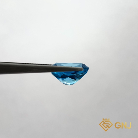 Đá Topaz Xanh Tự Nhiên Xanh Dương 9.6ct - GNJ