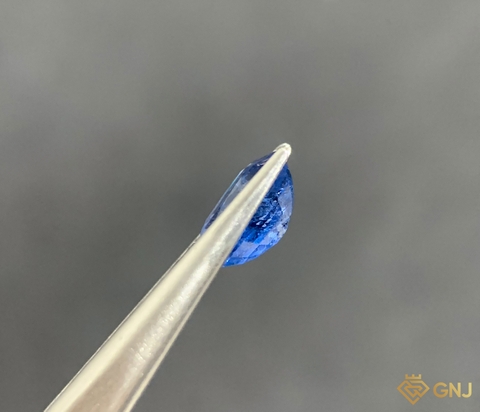 Viên đá Spinel Cobalt tự nhiên