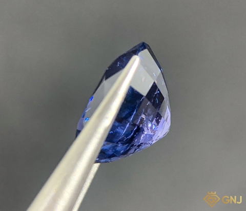 Viên đá Spinel Cobalt tự nhiên