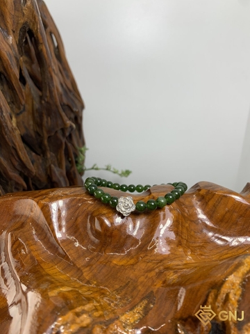 Vòng Tay Ngọc Bích Nephrite Charm Hoa Bạc 6mm - GNJ