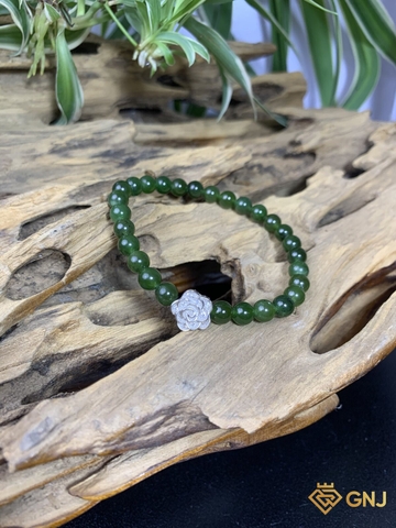 Vòng Tay Ngọc Bích Nephrite Charm Hoa Bạc 6mm - GNJ