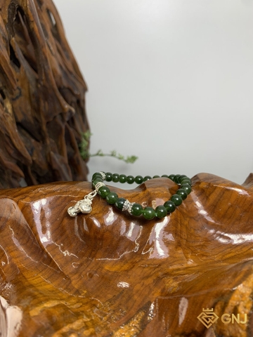 Vòng Tay Ngọc Bích Nephrite Charm Túi Tài Lộc 6mm - GNJ