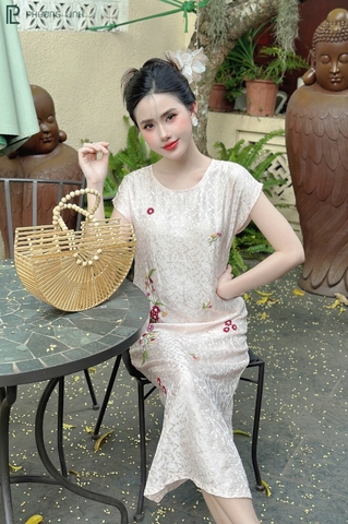 ĐẦM LỤA HUYỀN VY - HỒNG NUDE