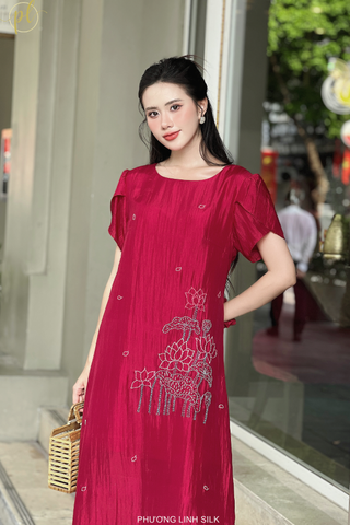 VÁY LỤA NHẸ TAY SEN THÊU 100% TƠ TẰM