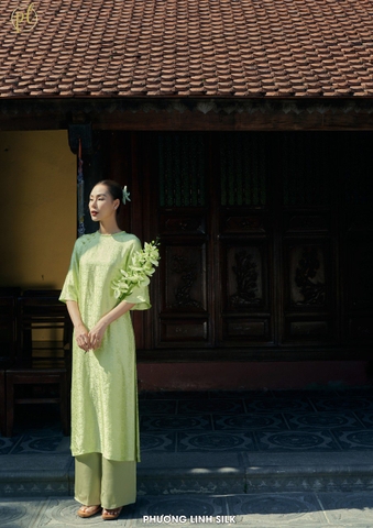 ÁO DÀI LỤA TƠ TẰM HÀ ĐÔNG MỘC NHIÊN