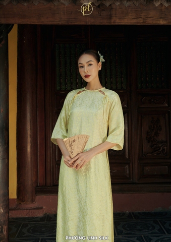 ÁO DÀI LỤA TƠ TẰM ỨNG TUỆ